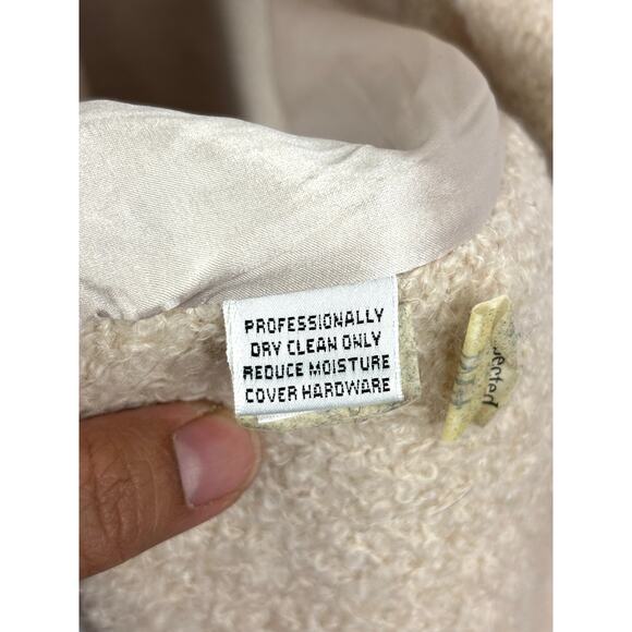 VTG St. John Collection Marie Gray Jacket Cream Asymmetrical Zip Wool USA Sz 12 - Picture 5 of 16